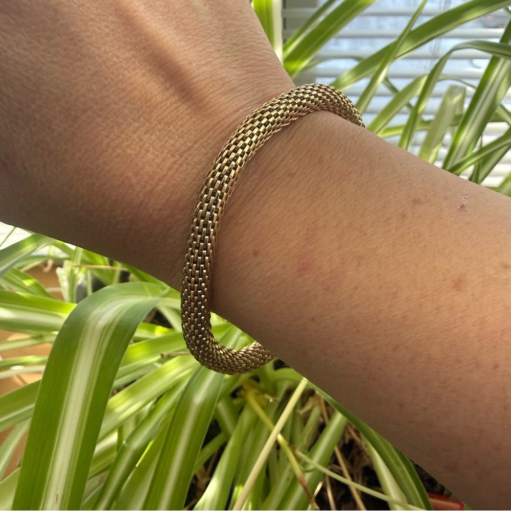 Gold-tone Mesh Stretch Bracelet OS